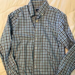 Vineyard Vines youth L Button up shirt